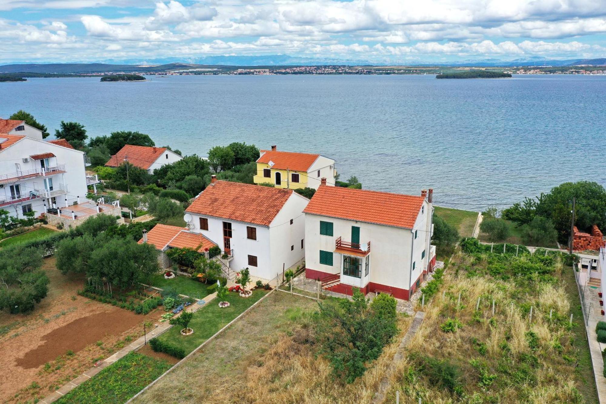 Apartment Blazenka - 20M From The Sea Tkon Exterior photo